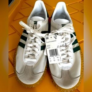 Adidas Country Kamanda “Collegiate Green” 10.5 NWT Extremely Rare